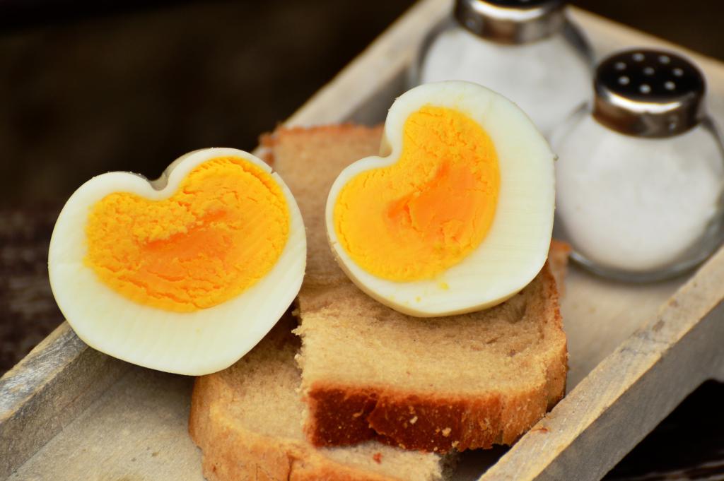 витамин b4 в желтке яиц